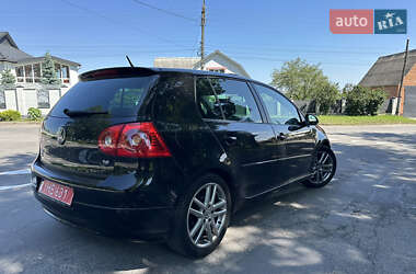 Хэтчбек Volkswagen Golf 2008 в 