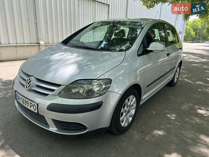 Volkswagen Golf 2005