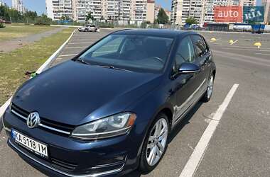 Хэтчбек Volkswagen Golf 2014 в 