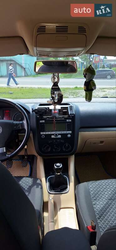 Універсал Volkswagen Golf 2008 в Вінниці