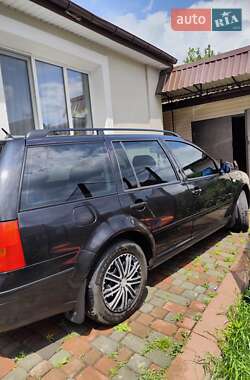 Универсал Volkswagen Golf 2000 в 