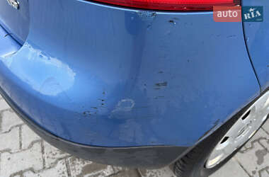 Хетчбек Volkswagen Golf 2005 в 