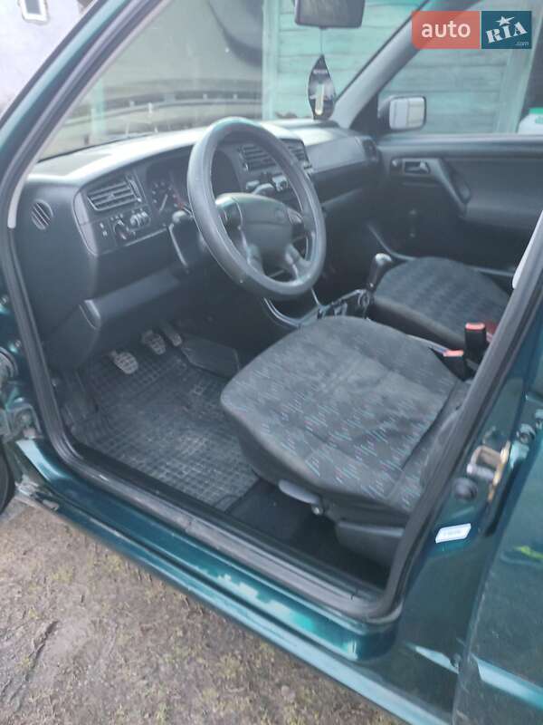Универсал Volkswagen Golf 1998 в Овруче
