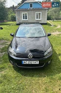 Хетчбек Volkswagen Golf 2010 в 