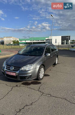 Універсал Volkswagen Golf 2008 в Вознесенську