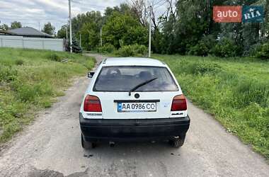 Хэтчбек Volkswagen Golf 1993 в 