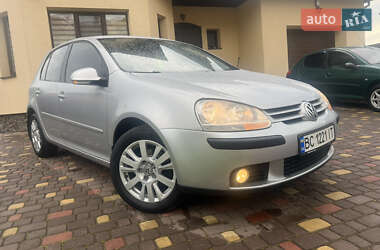 Хэтчбек Volkswagen Golf 2009 в 