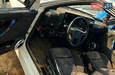 Хэтчбек Volkswagen Golf 1985 в 