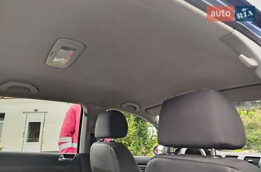 Хетчбек Volkswagen Golf 2005 в 