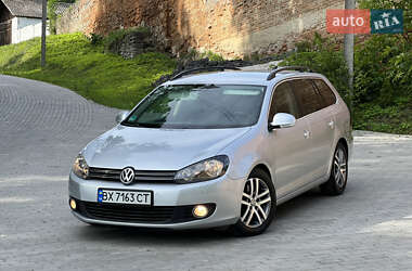 Универсал Volkswagen Golf 2010 в 