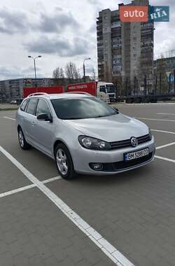Универсал Volkswagen Golf 2012 в Сумах