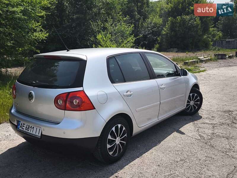 Хетчбек Volkswagen Golf 2006 в Дніпрі фото 4 Хетчбек Volkswagen Golf 2006 в Дніпрі
