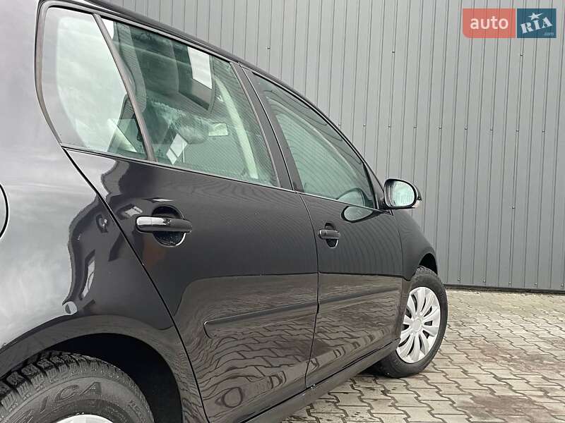 Хетчбек Volkswagen Golf 2008 в Івано-Франківську