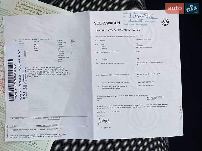Хетчбек Volkswagen Golf 2008 в Івано-Франківську