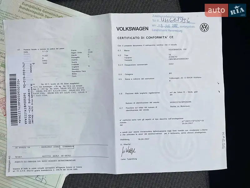 Хетчбек Volkswagen Golf 2008 в Івано-Франківську документ