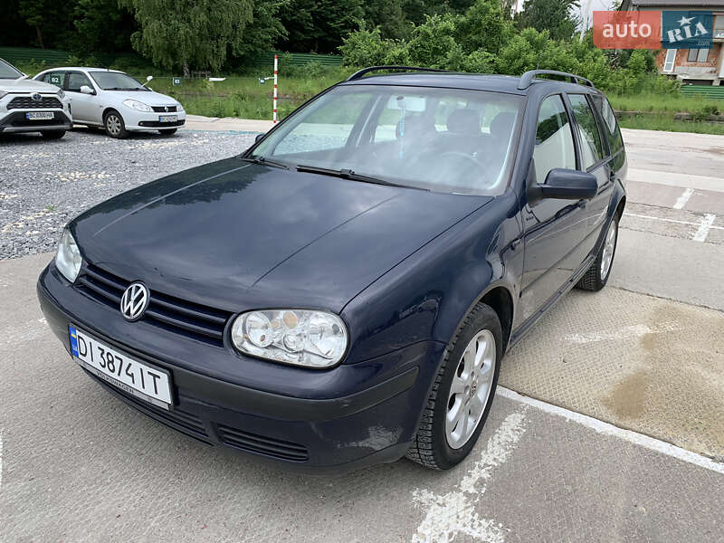 Універсал Volkswagen Golf 2005 в Львові