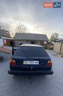 Хетчбек Volkswagen Golf 1983 в 