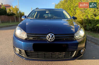 Універсал Volkswagen Golf 2011 в 