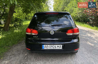 Хэтчбек Volkswagen Golf 2009 в 