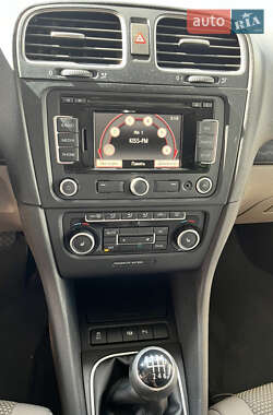 Универсал Volkswagen Golf 2011 в 