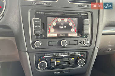 Универсал Volkswagen Golf 2011 в 