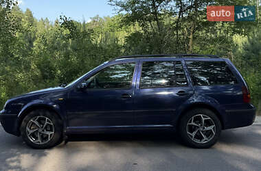 Универсал Volkswagen Golf 2002 в 