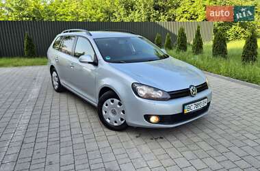 Універсал Volkswagen Golf 2010 в Львові