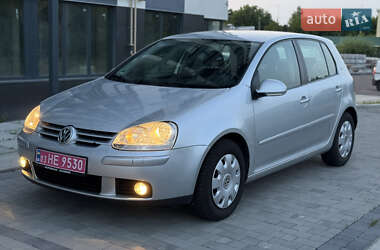 Хэтчбек Volkswagen Golf 2007 в Луцке