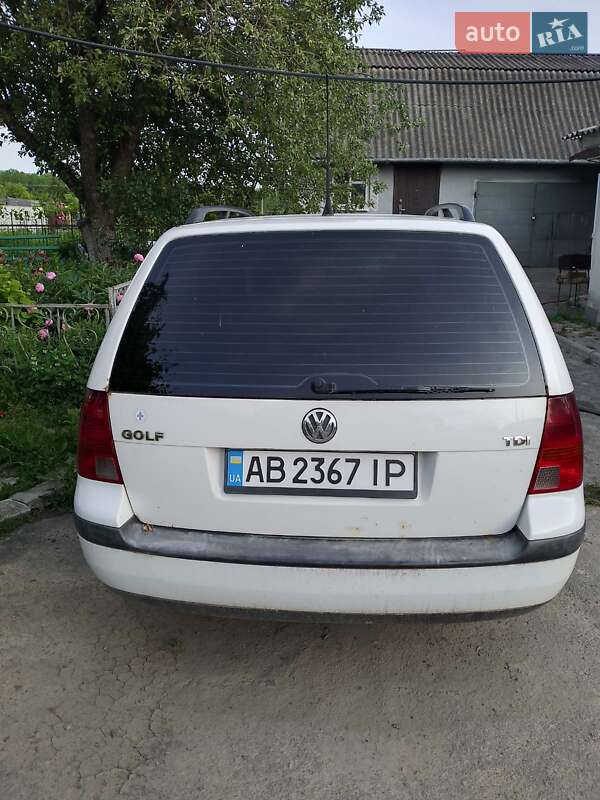 Універсал Volkswagen Golf 2003 в Бару