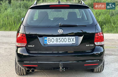 Универсал Volkswagen Golf 2010 в 