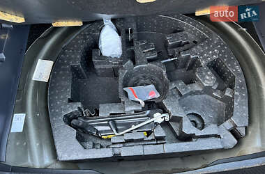 Универсал Volkswagen Golf 2010 в 