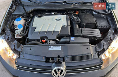 Универсал Volkswagen Golf 2010 в 