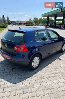 Хетчбек Volkswagen Golf 2007 в 