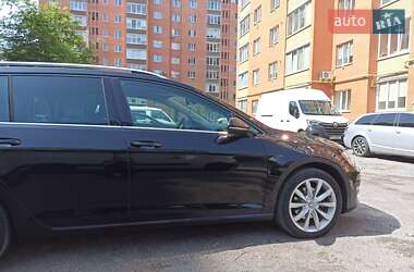 Универсал Volkswagen Golf 2015 в 