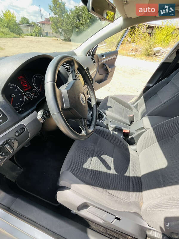 Універсал Volkswagen Golf 2008 в Первомайську