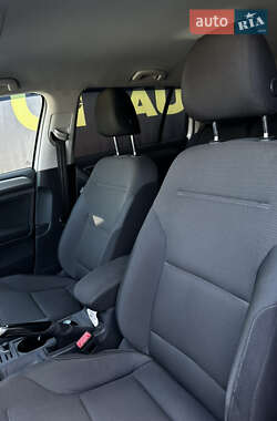 Универсал Volkswagen Golf 2015 в 
