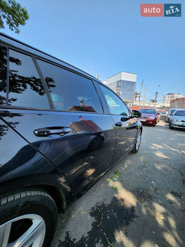 Универсал Volkswagen Golf 2013 в Тернополе