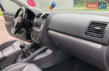 Универсал Volkswagen Golf 2008 в 