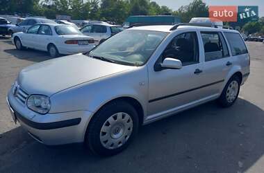 Универсал Volkswagen Golf 2003 в Житомире