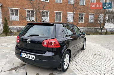 Хэтчбек Volkswagen Golf 2007 в 