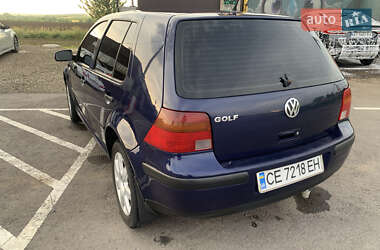 Хэтчбек Volkswagen Golf 2001 в 