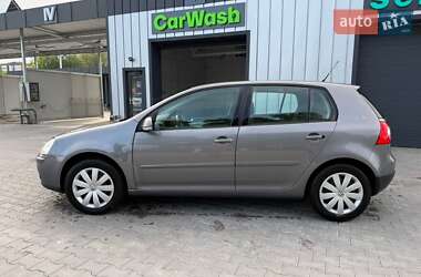 Хетчбек Volkswagen Golf 2007 в 