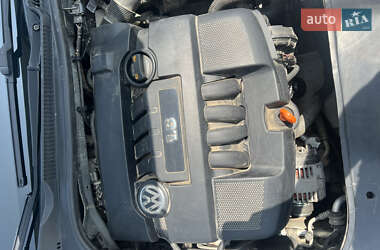 Хэтчбек Volkswagen Golf 2006 в 