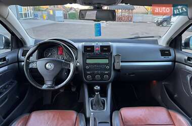Универсал Volkswagen Golf 2009 в 