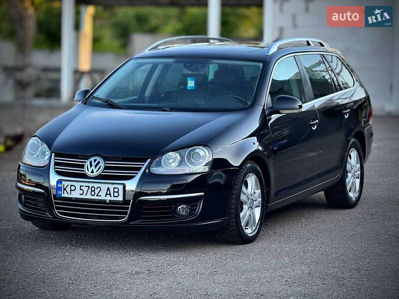 Универсал Volkswagen Golf 2009 в 
