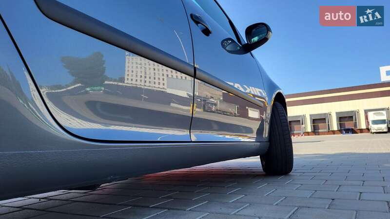 Хэтчбек Volkswagen Golf 2007 в Черкассах