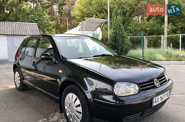 Хэтчбек Volkswagen Golf 1999 в Змиеве