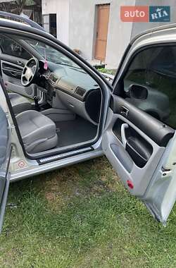 Универсал Volkswagen Golf 2002 в Камне-Каширском