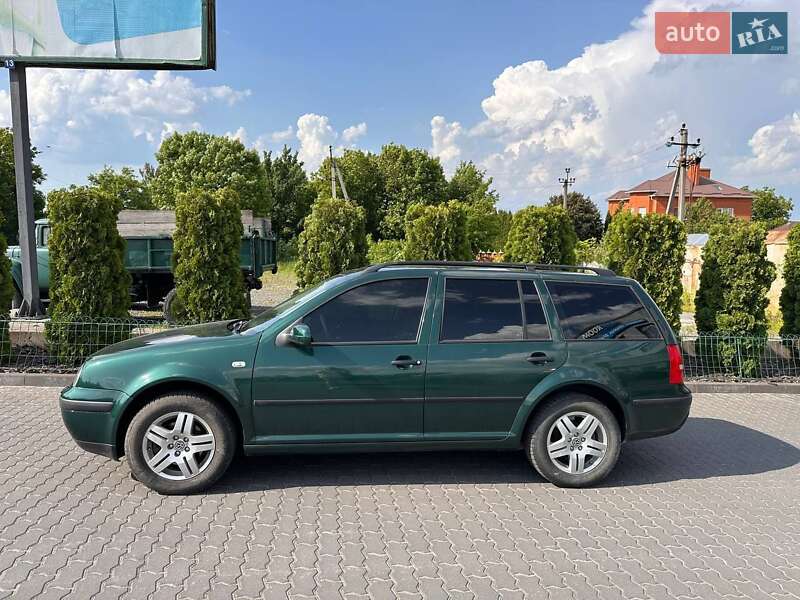 Volkswagen Golf 2003