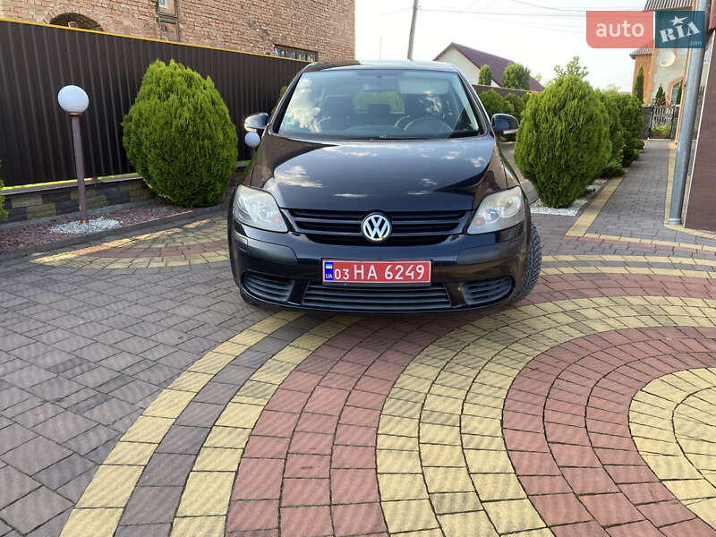Volkswagen Golf 2005